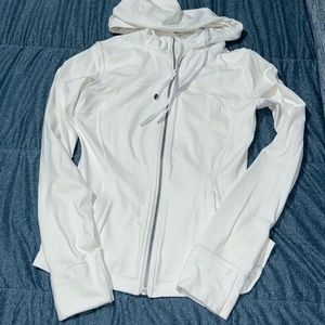 Lululemon define hooded white jacket size 6